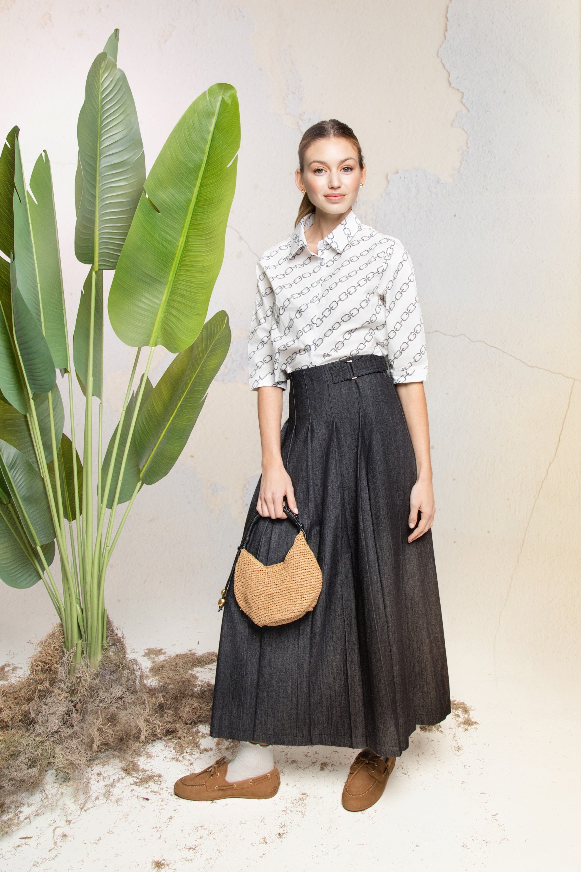 Sophisticated style MUN MNS6042 Black Denim Pleated Polaris 37