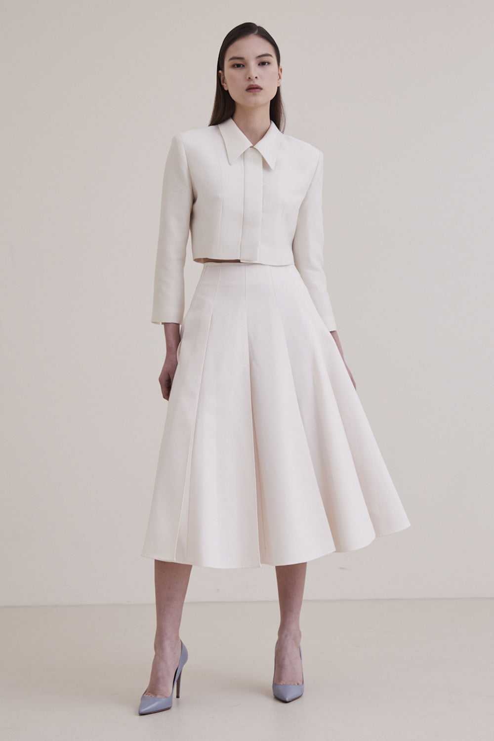 Hagahi Ivory Pleated 36