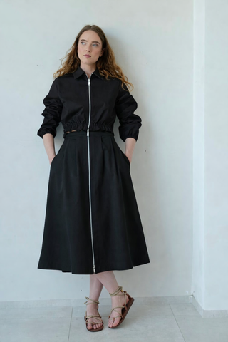 Giovanna Nicolai Black Front Metal Zipper 35" Skirt at Dress Code itsdresscode.com