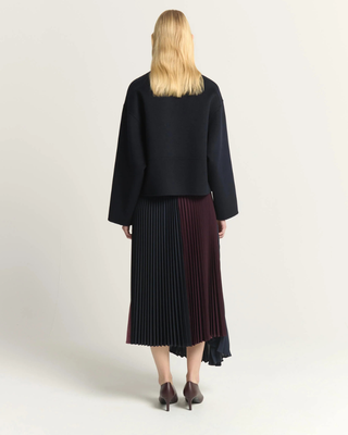 5000 Raspberry Glace Multicolor Pleated 32" Skirt