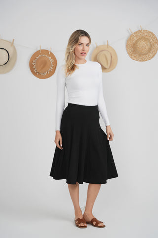 Diciannove Black Godet Panel Short 26" Skirt