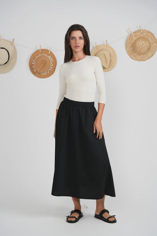 SB4CM8851SM Black Waistband Circle 33" Skirt