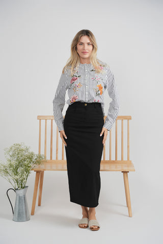 Ulla Maxi Black Fly Front Straight 35" Skirt with Pockets at Dress Code itsdresscode.com