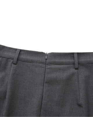 W-29739 Gray Front Pleated 36" Skirt with Pockets